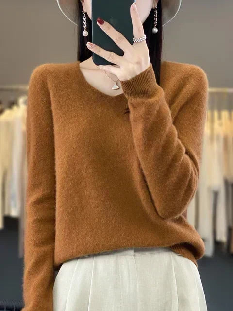 Erica – Loose Knit V-Neck Jumper