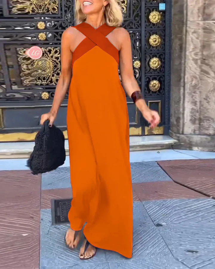 Aubri | Dress with Crossed Cut