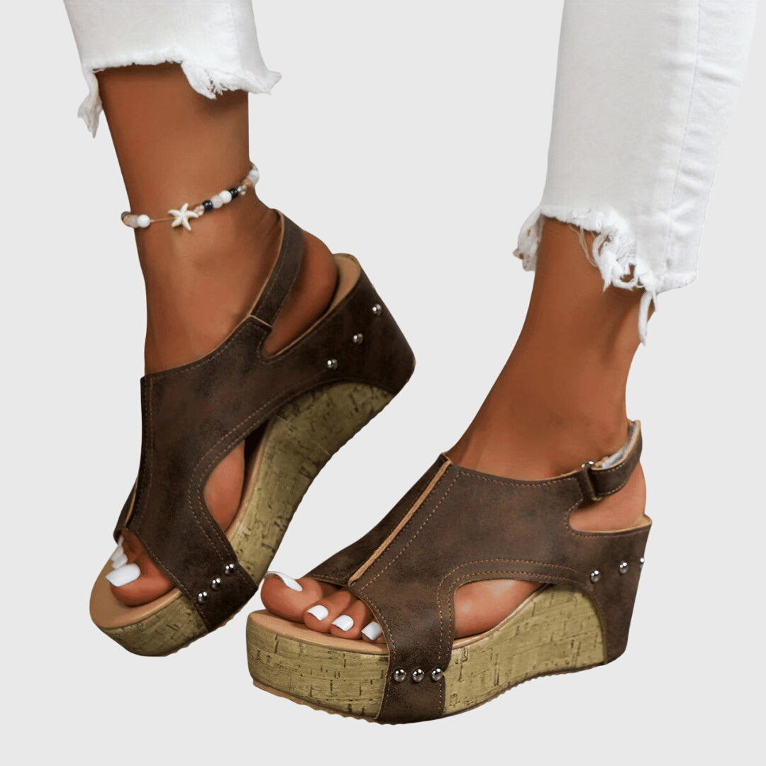 Lela | Orthopaedic Sandals