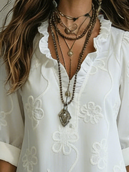 Naomi – Embroidered V-Neck Relaxed Maxi Dress