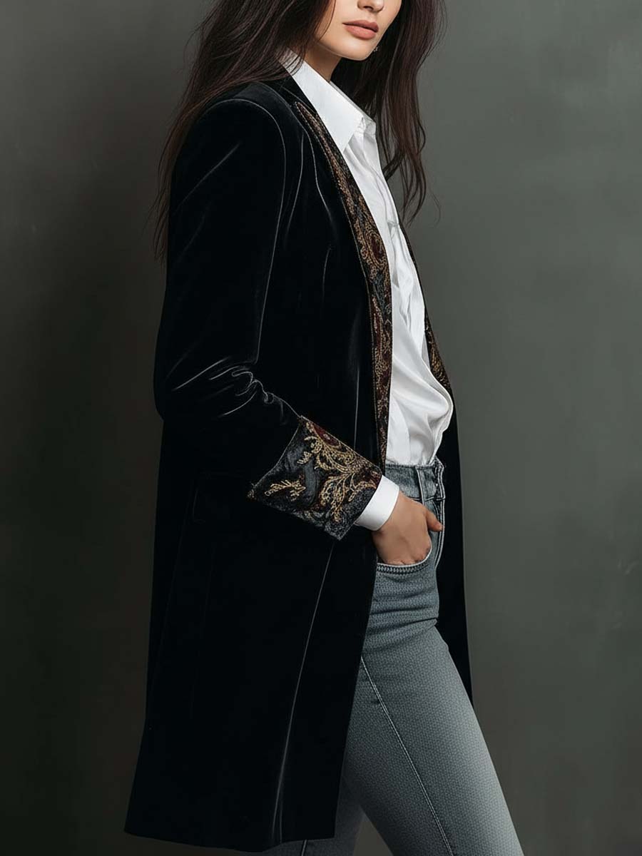 Loretta – Velvet Longline Blazer with Baroque Lapels