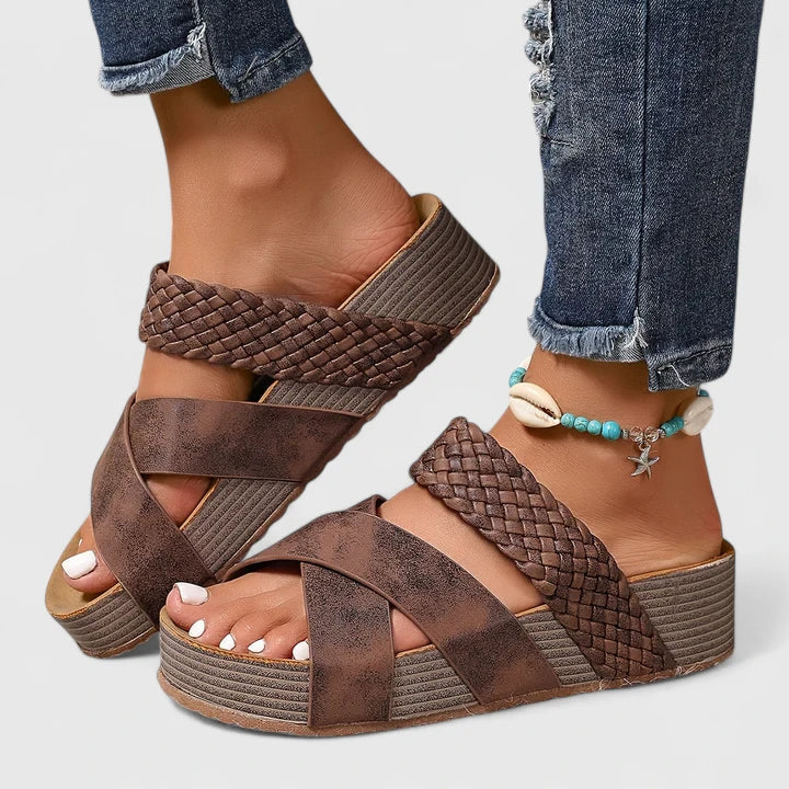 Pilar | Orthopaedic Sandals