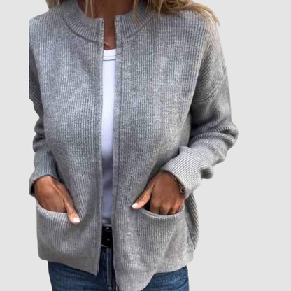 Corinne – Elegant Knit Zip-Up Cardigan