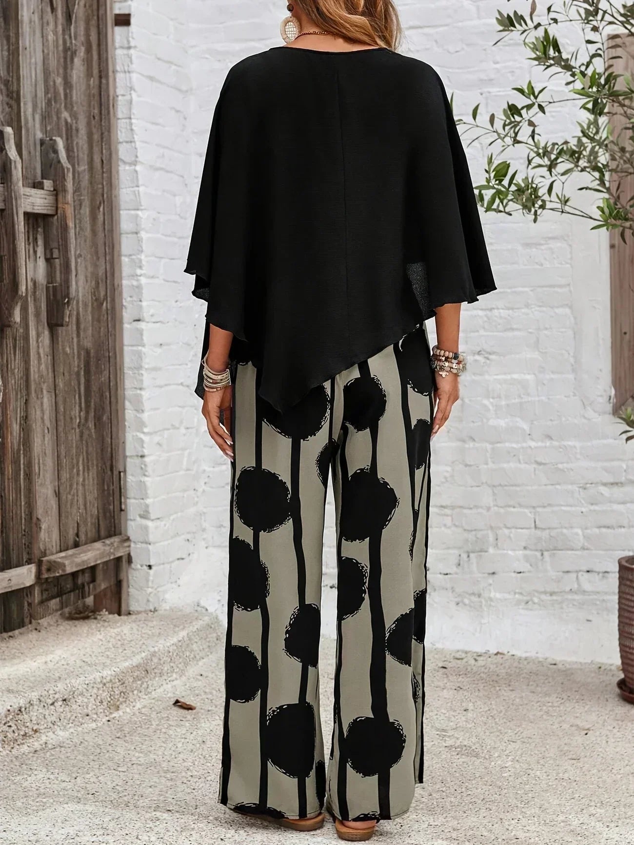 Tania – Relaxed Batwing Top and Wide-Leg Pants Set
