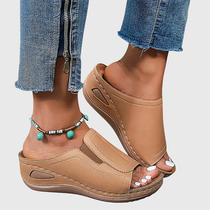 Naya | Orthopaedic Sandals