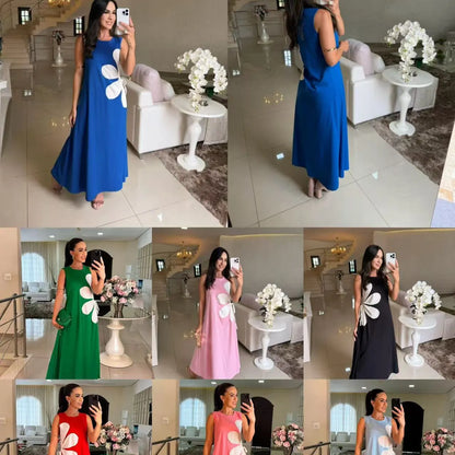 Henrietta – Floral Appliqué Sleeveless Maxi Dress