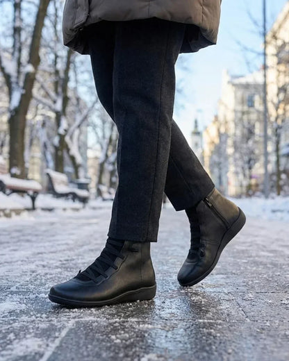 Carla – Lace-Up High-Top Ankle Boots