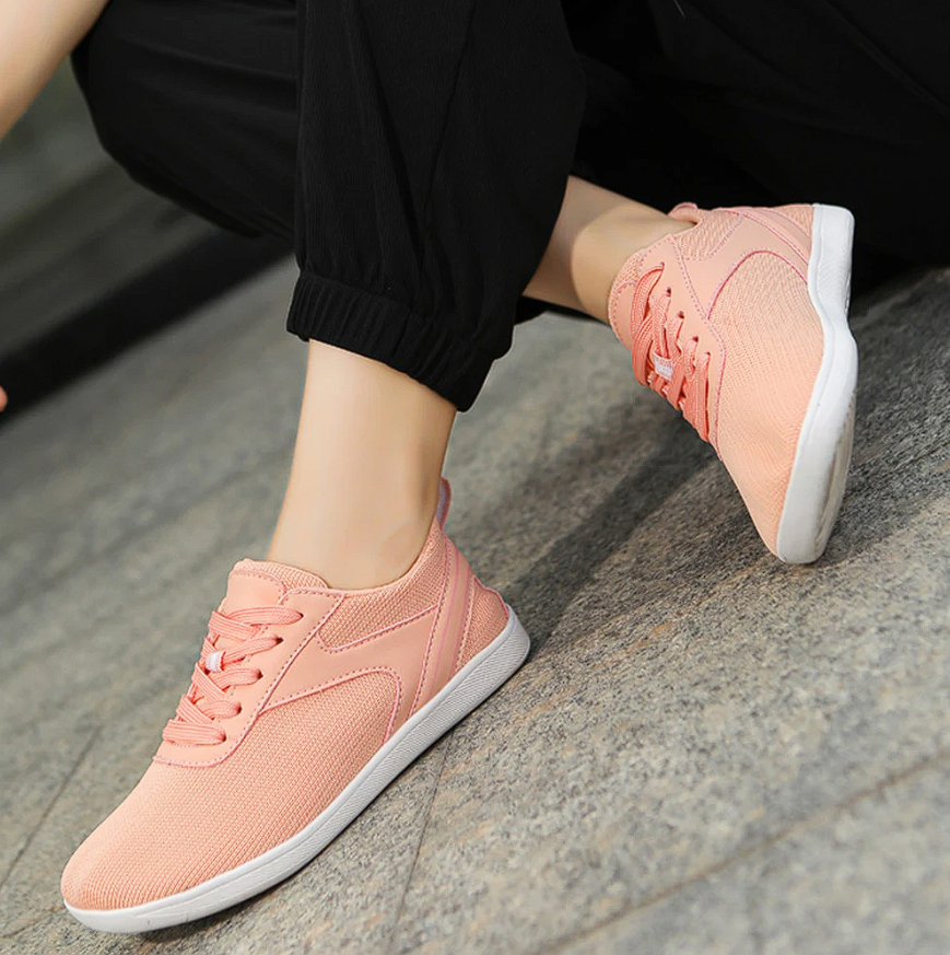 Cassandra – Lightweight Lace-Up Everyday Sneakers