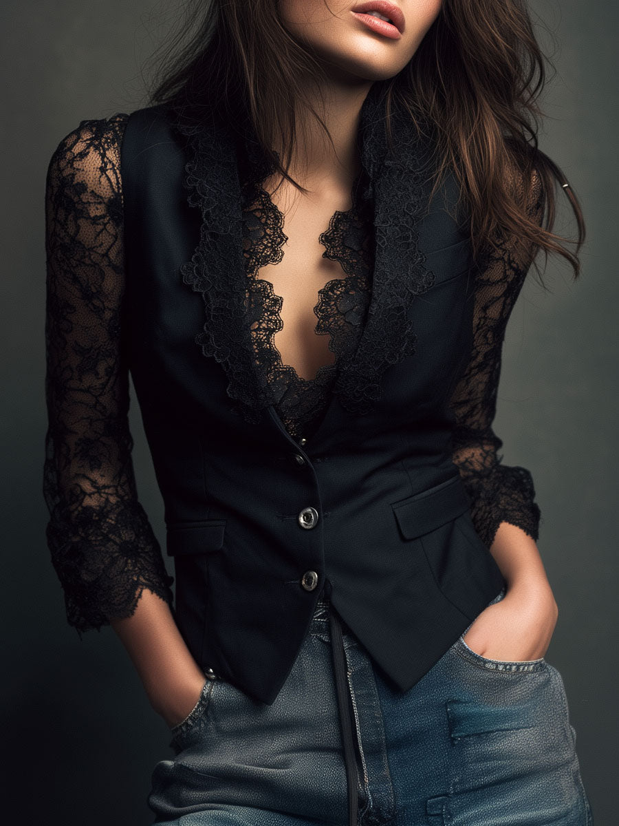 Naomi – Structured Blazer with Lace Sleeves