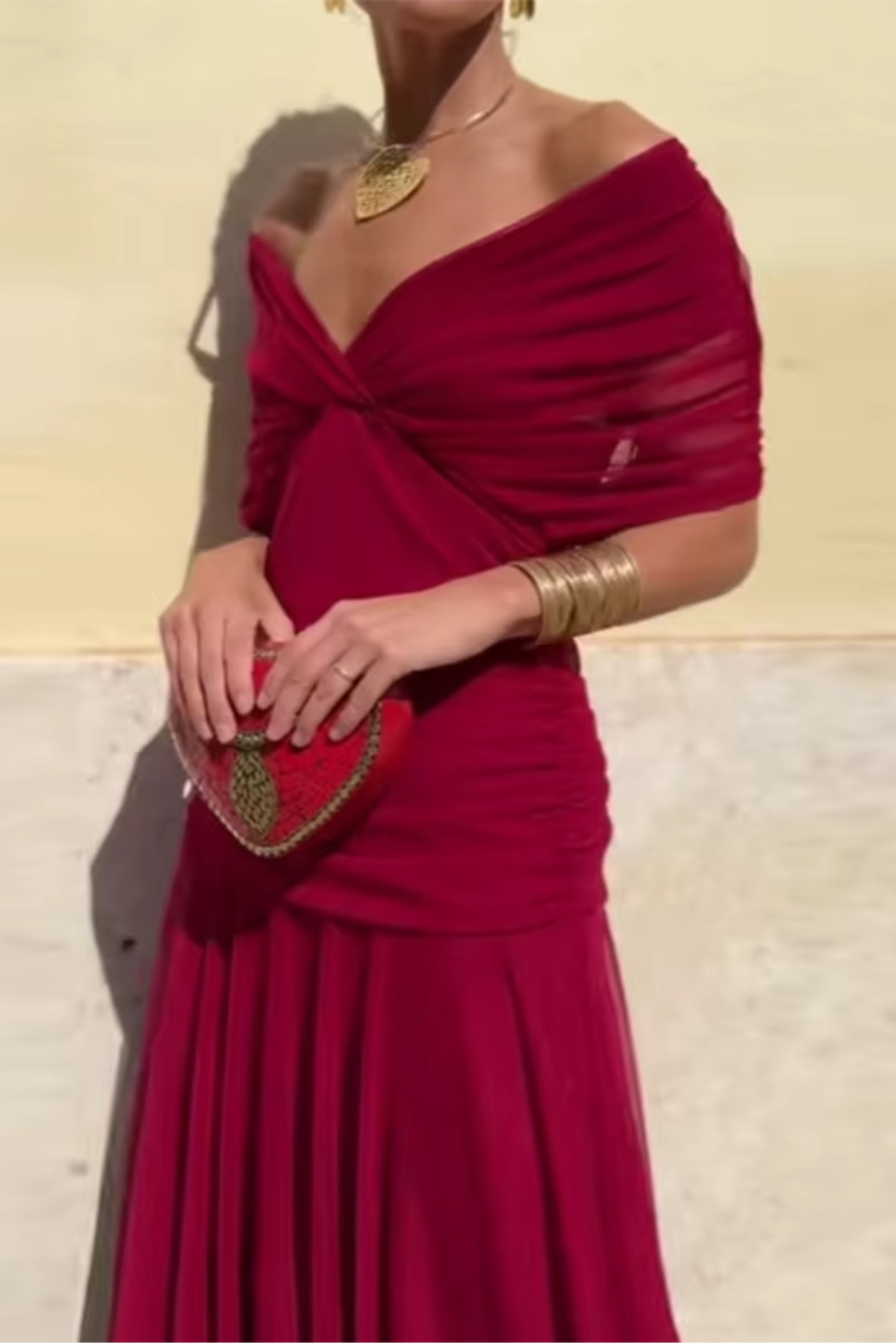Iryna | Elegant Maxi Dress with V-Neck