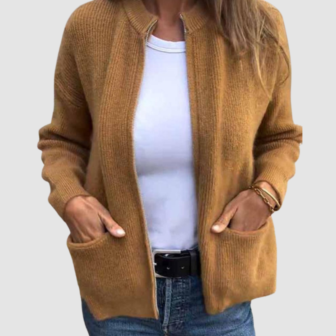 Corinne – Elegant Knit Zip-Up Cardigan