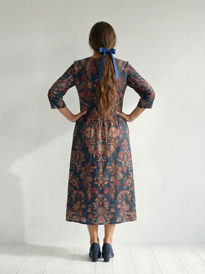 Sophie | Soft Form Midi Dress