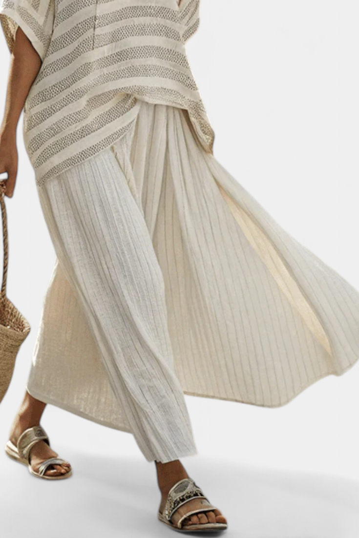 Elinor | Comfortable Striped Top & Flowing Linen Pants