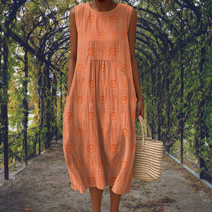 Simone – Sleeveless Textured Midi Dress with Pockets