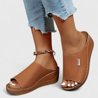 Briella | Orthopaedic Sandals