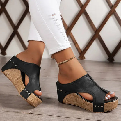 Lindy | Orthopaedic Sandals