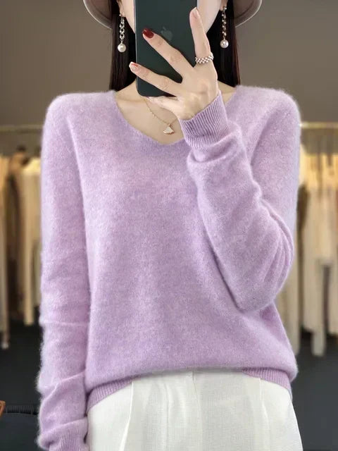 Erica – Loose Knit V-Neck Jumper
