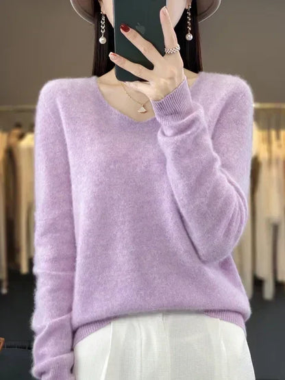 Erica – Loose Knit V-Neck Jumper