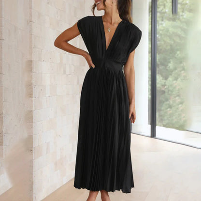 Bristol | Timeless Pleated Midi Dress