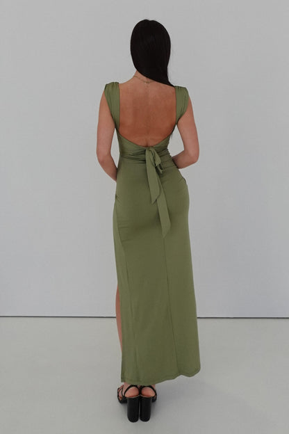 Amber | Timeless Elegance Dress