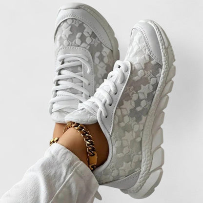 Elizabeth | Comfortable Sneakers