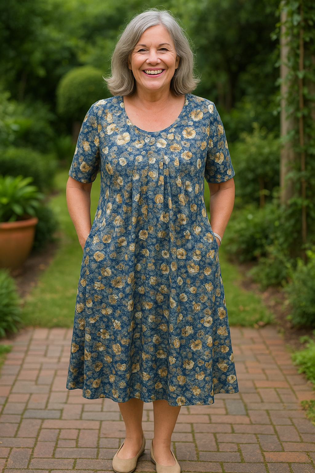 Sara | Dress - Elegant Flow –Tummy-Friendly Design