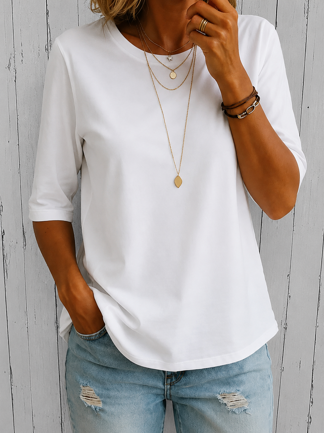 Justine – Relaxed Three-Quarter Sleeve Top