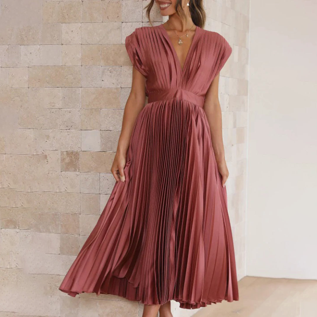Bristol | Timeless Pleated Midi Dress