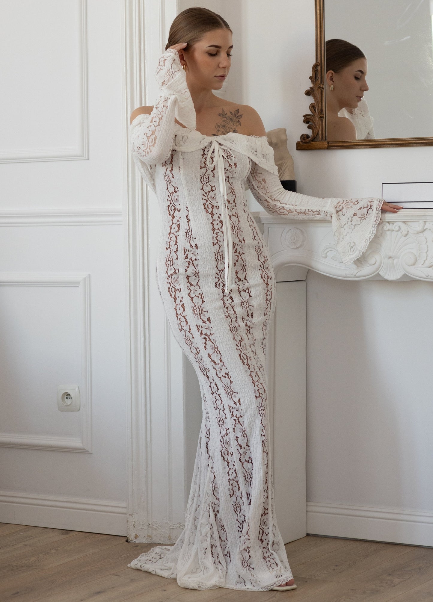 Zorah | Lace Maxi Dress – White