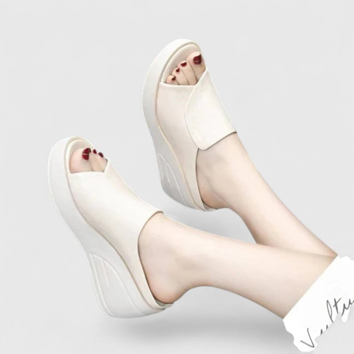 Tay | Orthopaedic Wedge Sandals