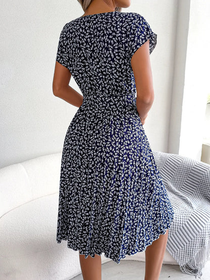 Toni | Line Dress