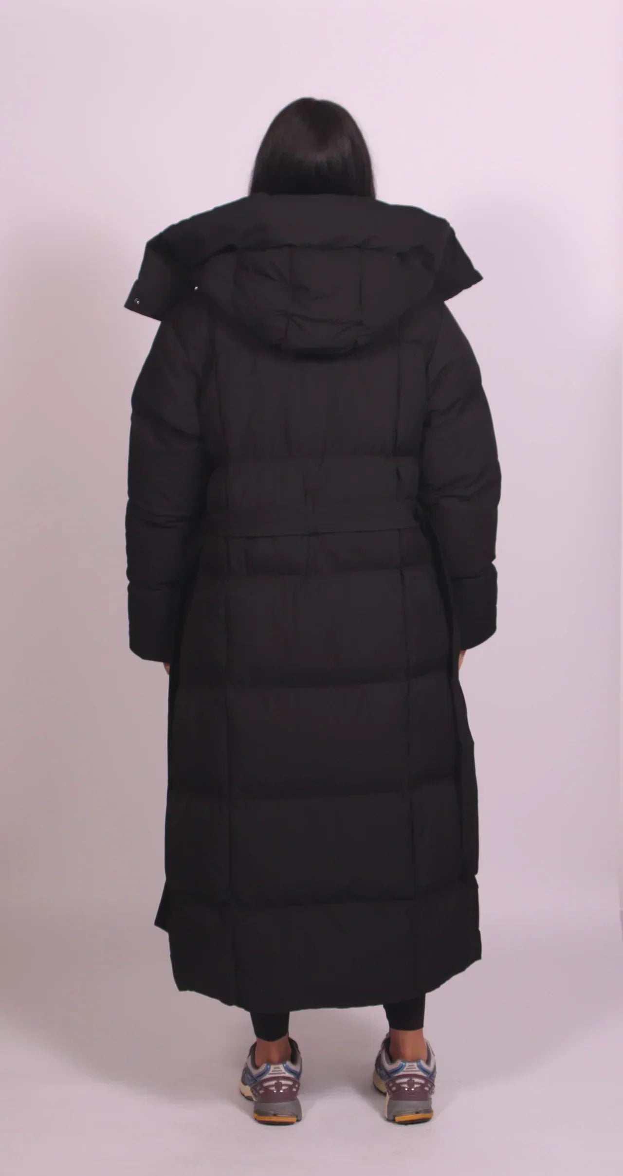 Janet – Maxi Puffer Coat with Belt and Hood