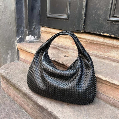 Donna – Woven Oversized Shoulder Bag