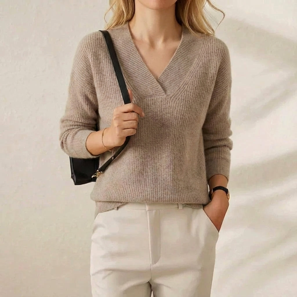 Nola – Ribbed V-Neck Knit Jumper