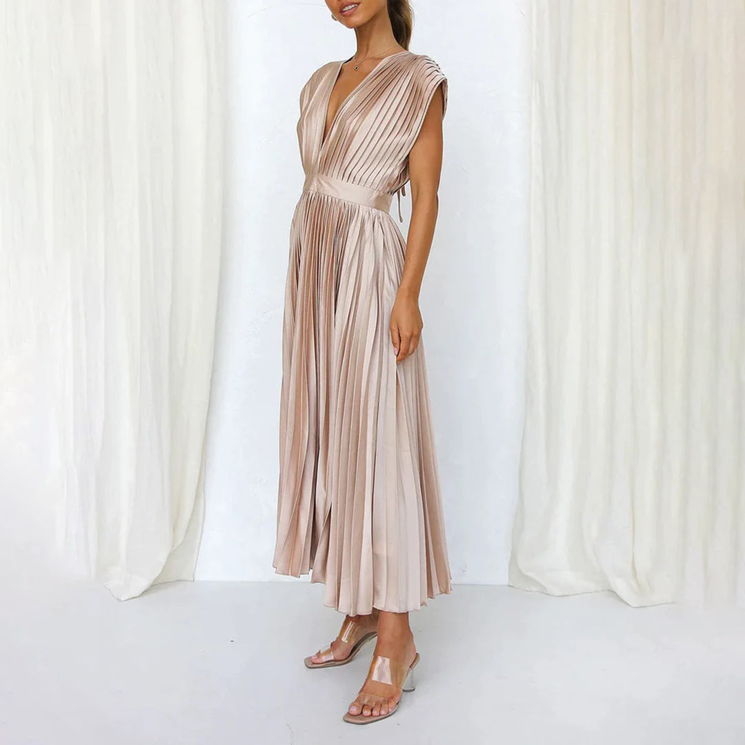 Bristol | Timeless Pleated Midi Dress