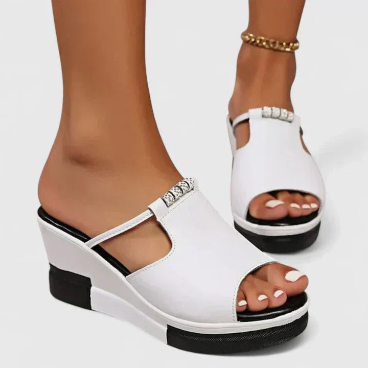 Jerrica | Orthopaedic Sandals