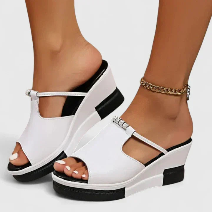 Jerrica | Orthopaedic Sandals