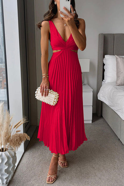 Violeta | Cut Out Waist Sleeveless Pleated Maxi Dress