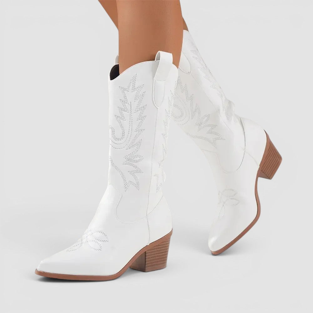 Rena – Embroidered Western Cowboy Boots