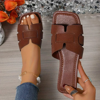 Cecelia | Slides Sandals