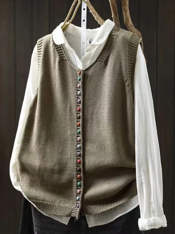 Shannon – Knit Button-Front Sleeveless Vest