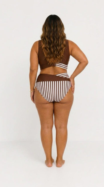 Danielle – Striped Crossover Bikini Set