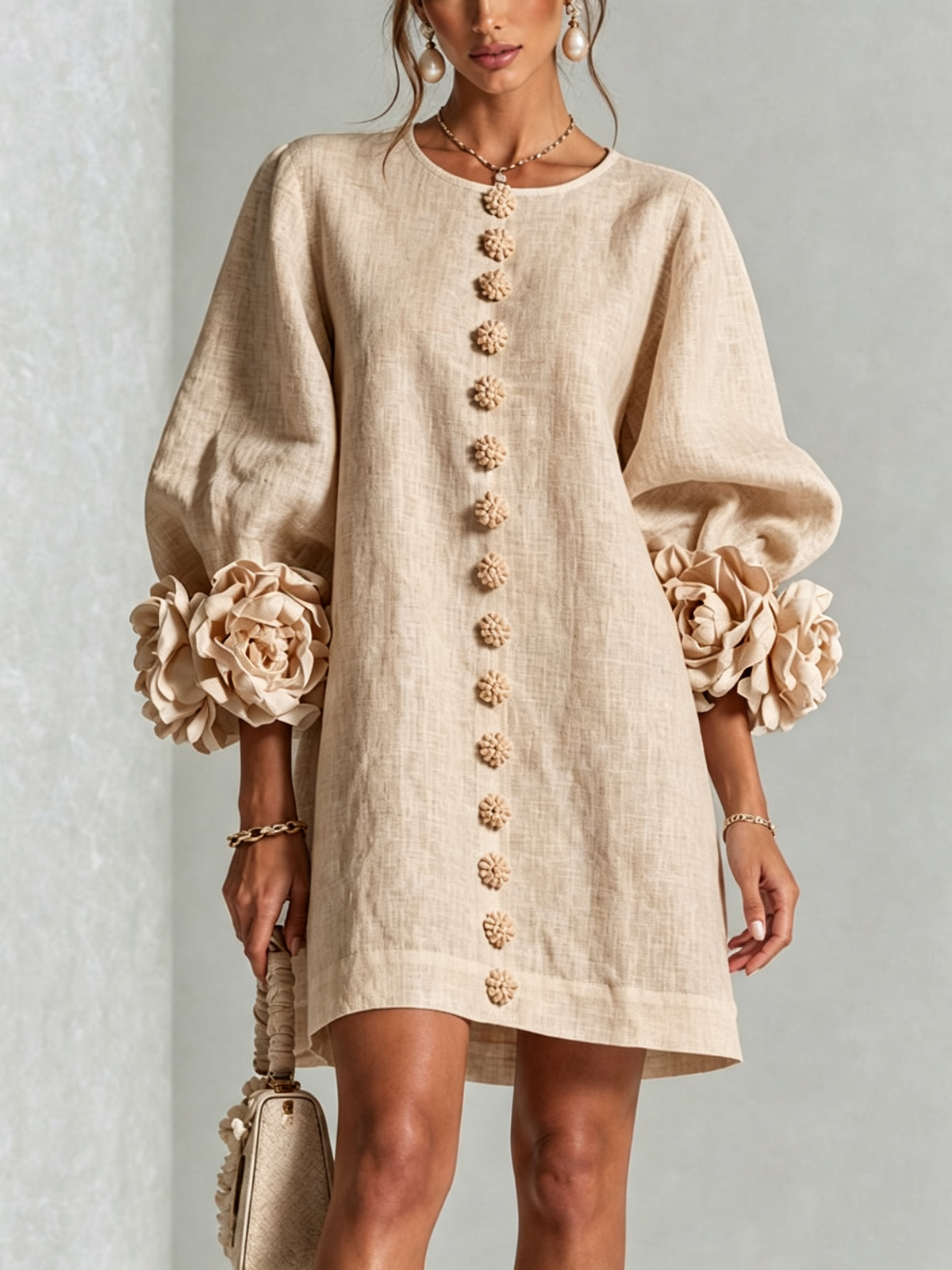 Donna – Linen-Look Mini Dress with Floral Cuffs