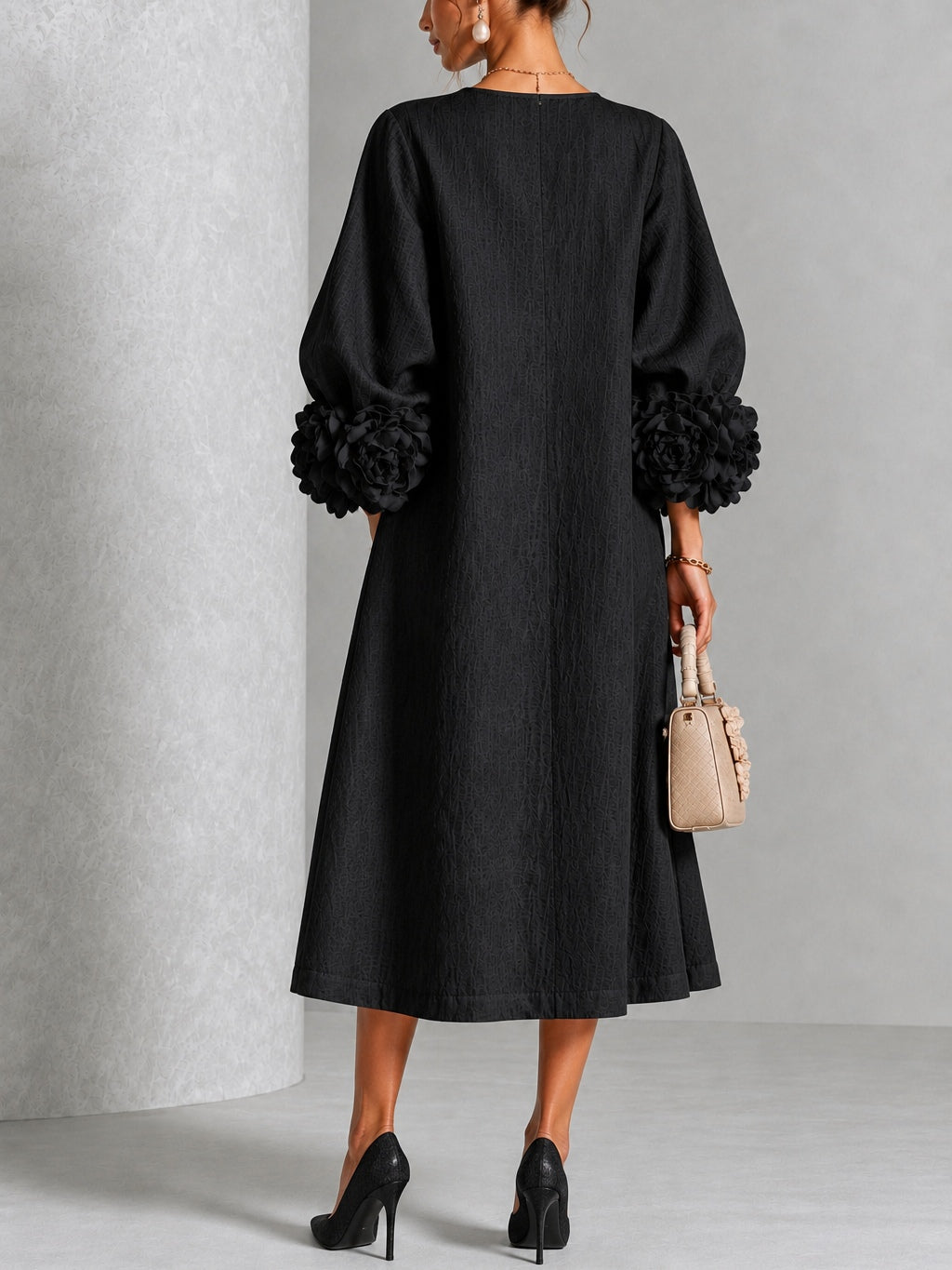 Leonie – Sculptural Cuff Midi Dress