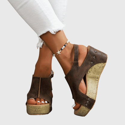 Lela | Orthopaedic Sandals
