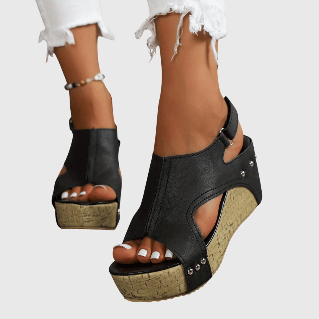 Lela | Orthopaedic Sandals
