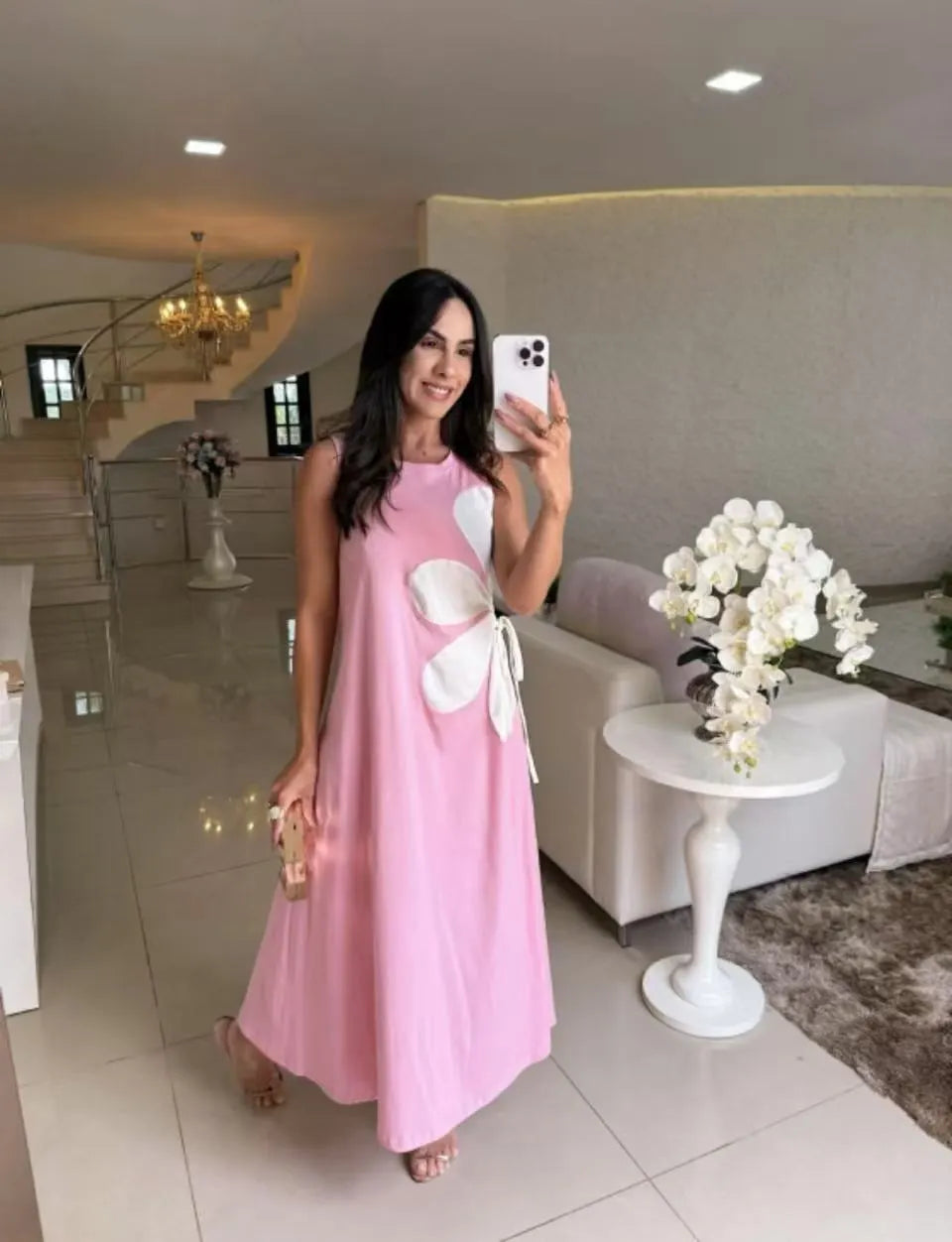 Henrietta – Floral Appliqué Sleeveless Maxi Dress