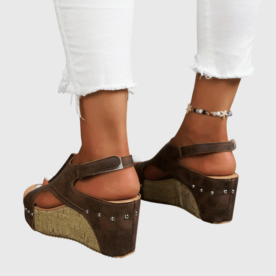 Lela | Orthopaedic Sandals