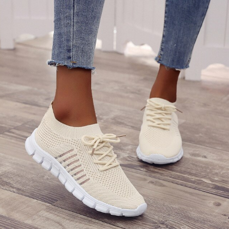 Yolanda – Lightweight Lace-Up Orthopaedic Sneakers