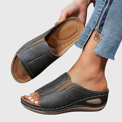 Naya | Orthopaedic Sandals